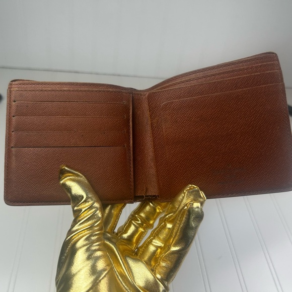 Louis Vuitton Monogram Unisex Multiple Pocket Wallet - Picture 7 of 16
